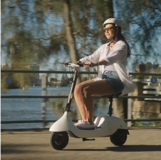 Seat Included Ceetle E-Scooter - Convertible Seat, 220lb Load, 18 Mi Range